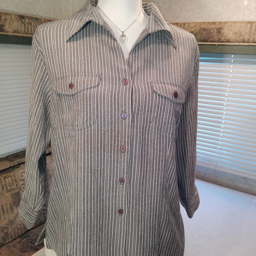 Joanna Medium Size Gray Long Sleeves